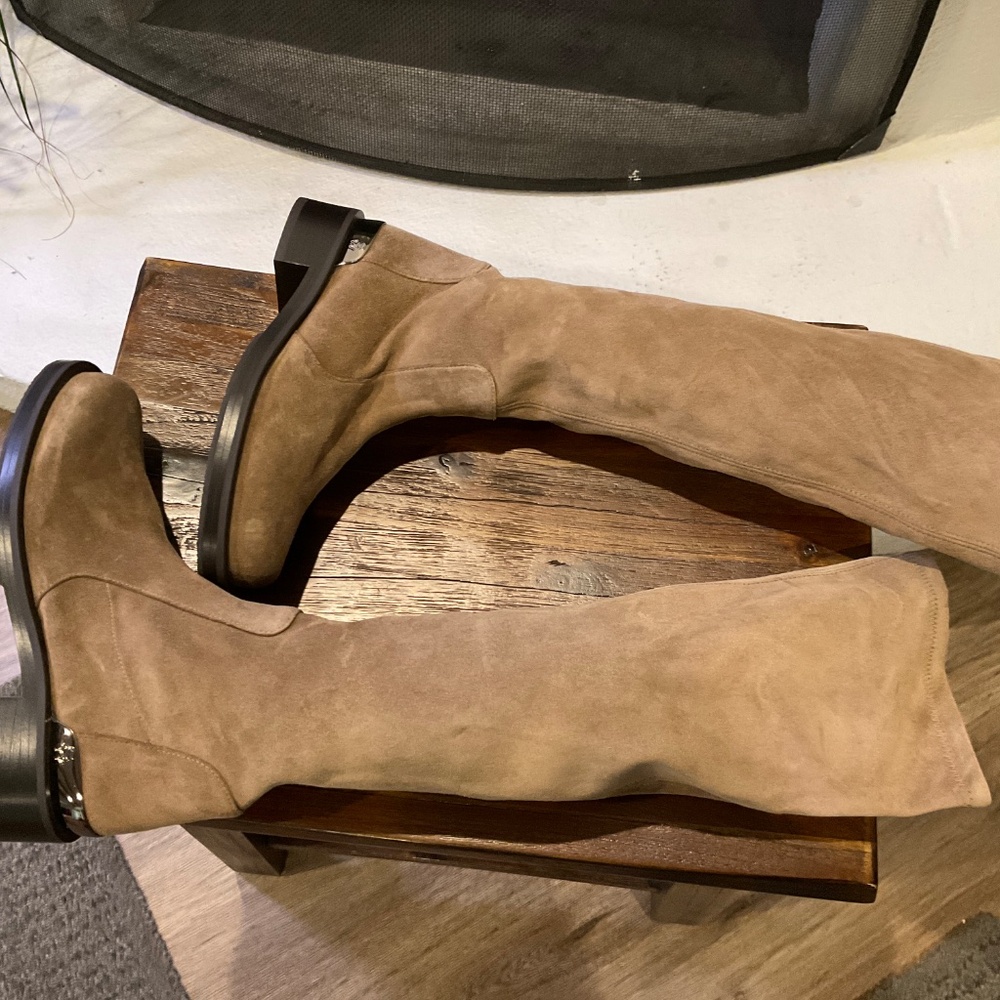 Stuart Weitzman Mercer Suede Knee-High Boots Khaki size 6 - Picture 6 of 9